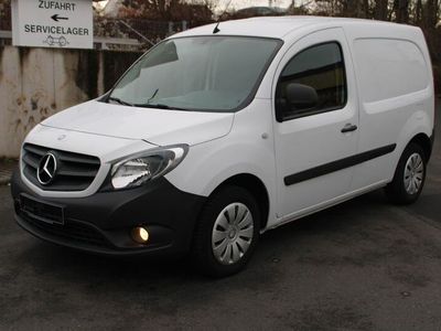 Mercedes Citan 111