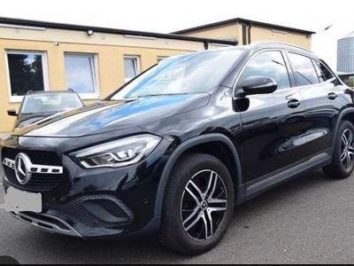Mercedes GLA180