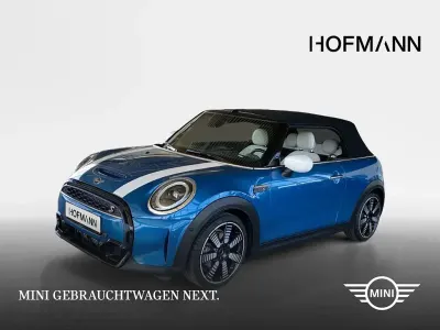 Gebraucht Mini Cooper S Cabriolet 178 PS (130 kW) 2024 Island blue metallic Cabrio