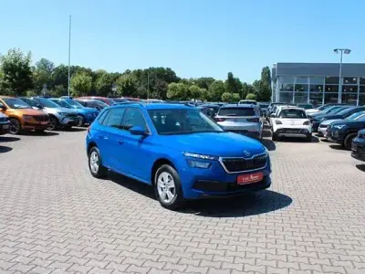 Gebraucht Skoda Kamiq Active 95 PS (69 kW) 2022 Blau SUV