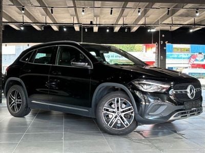 Mercedes GLA220