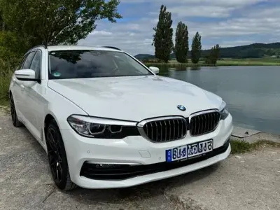 Gebraucht BMW 520 Sport Line 190 PS (139 kW) 2019 Weiß Kombi
