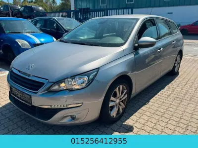 Gebraucht Peugeot 308 SW Active 120 PS (88 kW) 2016 Grau Kombi