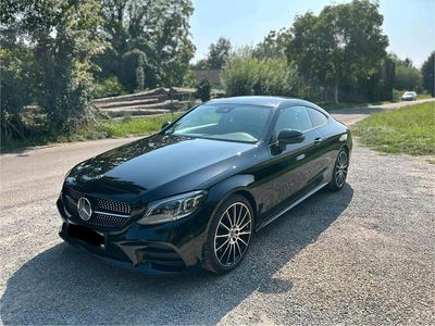 Gebraucht Mercedes C300 AMG line 258 PS (189 kW) 2020 Schwarz Coupé