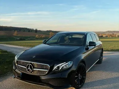 Gebraucht Mercedes E200 Avantgarde 150 PS (110 kW) 2017 Schwarz Kombi