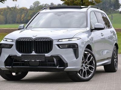Grau Gebraucht 2025 BMW X7 M Sport SUV | 97.990 € (Superpreis)