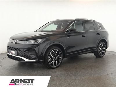 Gebraucht VW Tiguan R-line 193 PS (141 kW) 2025 Deep black perleffekt SUV