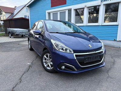 Blau Gebraucht 2016 Peugeot 208 Active Kleinwagen | 7.200 € (Fairer Preis)