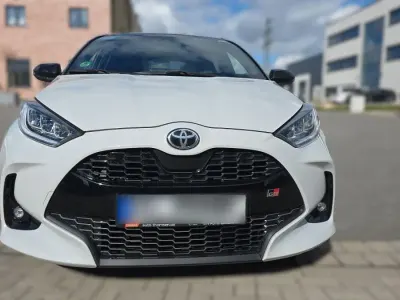 Gebraucht Toyota Yaris Sport 116 PS (85 kW) 2022 Kleinwagen