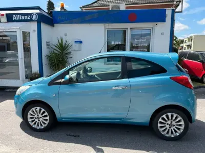Gebraucht Ford Ka Titanium 69 PS (50 kW) 2010 Blau Kleinwagen