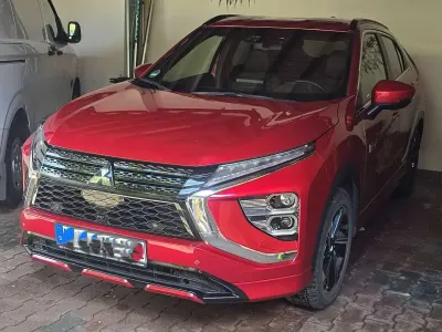 Gebraucht Mitsubishi Eclipse Cross Select 188 PS (138 kW) 2022 Rot SUV
