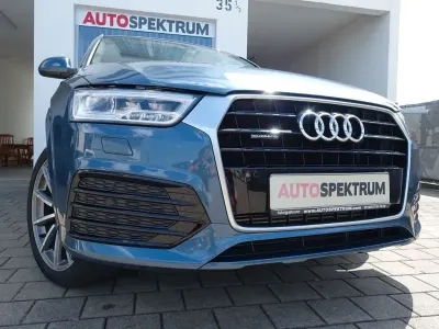 Gebraucht Audi Q3 S-Line 179 PS (131 kW) 2015 Blau SUV