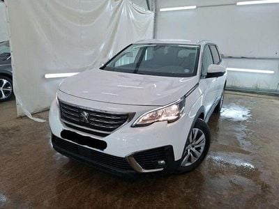 Gebraucht Peugeot 5008 Active 131 PS (96 kW) 2019 Lack weiss banquise/deckende lac Limousine