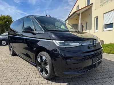Gebraucht VW Multivan Style 245 PS (180 kW) 2025 Schwarz Van / Kleinbus