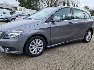 Mercedes B180