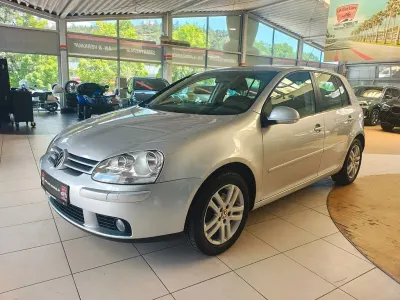Gebraucht VW Golf V 102 PS (75 kW) 2007 Silber Limousine
