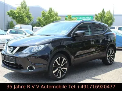 Gebraucht Nissan Qashqai Acenta 163 PS (119 kW) 2017 Schwarz SUV