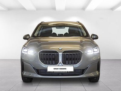 Neu BMW 218 Sport Line 136 PS (100 kW) 2025 Grau Van / Kleinbus