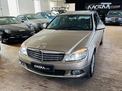 Usata Mercedes C220 170 CV (125 kW) 2008 Beige Berlina