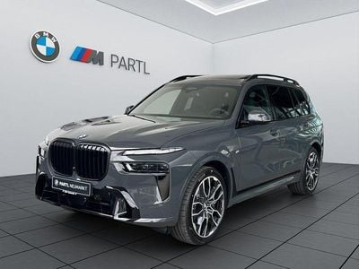 Neu BMW X7 Sport Line 352 PS (258 kW) 2026 Grau SUV