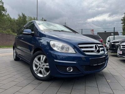Mercedes B200