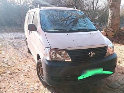 Gebraucht Toyota HiAce 117 PS (86 kW) 2007 Weiß Van / Kleinbus