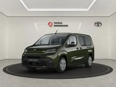 Nuova Toyota Proace Verso City 131 CV (96 kW) 2026 Verde Station wagon