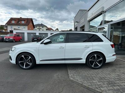 Gebraucht Audi Q7 Ambiente 272 PS (200 kW) 2016 Weiß (carraraweiß) SUV