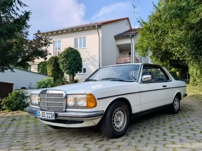 Gebraucht Mercedes 230 136 PS (100 kW) 1984 Weiß Coupé