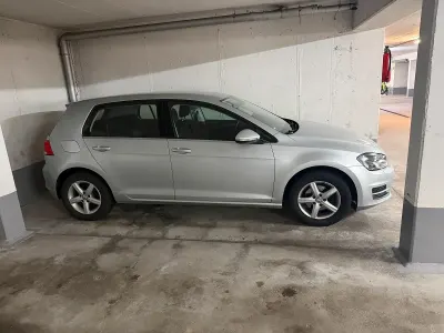 Gebraucht VW Golf VII 86 PS (63 kW) 2014 Grau Limousine