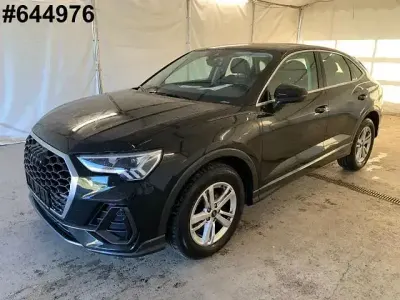 Gebraucht Audi Q3 Sportback Sport 150 PS (110 kW) 2023 Mythosschwarz metallic SUV