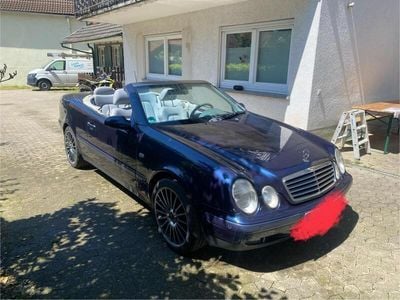 Mercedes CLK320