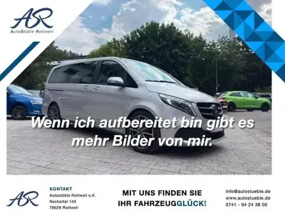 Gebraucht Mercedes V220 163 PS (119 kW) 2020 Brillantsilber metallic Van / Kleinbus