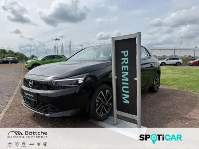 Neu Opel Corsa Edition 101 PS (74 kW) 2026 Lackierung schwarz perla nera/typ aussenverkleidung metalliclackierung Kleinwagen