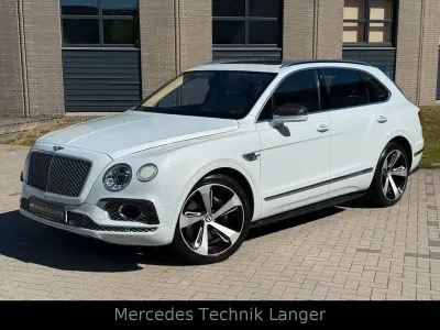 Second-hand Bentley Bentayga 608 CP (447 kW) 2017 Alb SUV