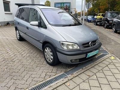 Gebraucht Opel Zafira Executive 125 PS (91 kW) 2001 Grau Van / Kleinbus