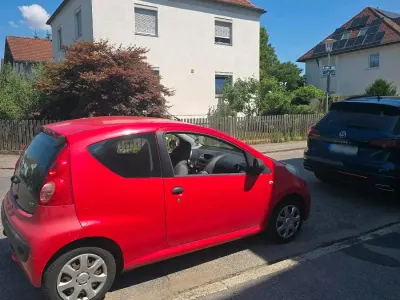 Gebraucht Peugeot 107 68 PS (50 kW) 2009 Rot Kleinwagen