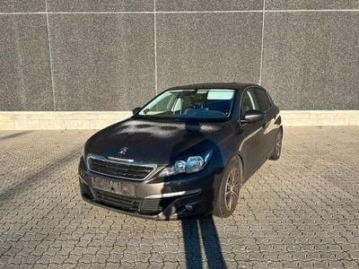 Gebraucht Peugeot 308 Style 120 PS (88 kW) 2015 Limousine