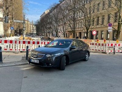 Gebraucht Honda Accord Elegance 156 PS (114 kW) 2015 Limousine