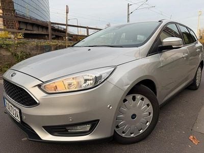 Gebraucht Ford Focus 105 PS (77 kW) 2016 Silber Kombi