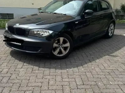 Gebraucht BMW 02 122 PS (89 kW) 2008 Schwarz