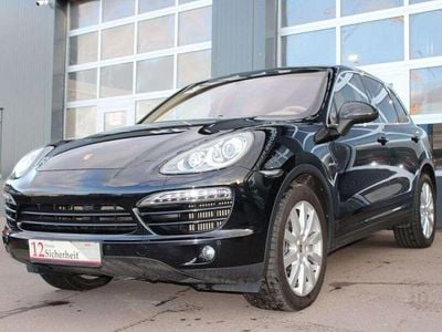 Gebraucht Porsche Cayenne 239 PS (175 kW) 2010 Tiefschwarzmetallic SUV