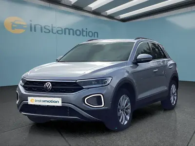 Usata VW T-Roc 150 CV (110 kW) 2024 Argento SUV