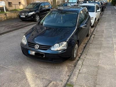 Gebraucht VW Golf 105 PS (77 kW) 2005 Blau Coupé