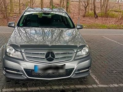 Gebraucht Mercedes C220 170 PS (125 kW) 2011 Silber Kombi