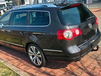 Gebraucht VW Passat 170 PS (125 kW) 2008 Braun Kombi