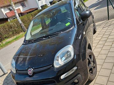 Second-hand Fiat Panda 69 CP (50 kW) 2017 Negru Hatchback