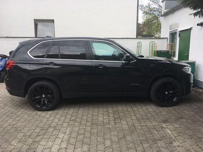 Second-hand BMW X5 313 CP (230 kW) 2016 Negru SUV