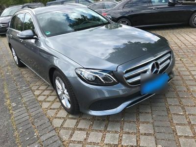 gebraucht Mercedes E200 4MATIC LED+NAVI Wide Screen+Kamera