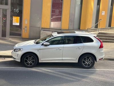 Gebraucht Volvo XC60 Ocean Race 181 PS (133 kW) 2014 Weiß SUV